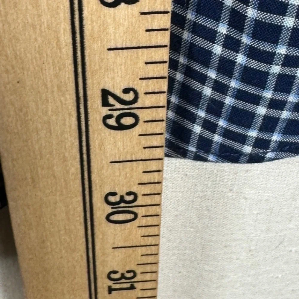 Banana‎ Republic Non Iron Plaid Cotton Button Down size Medium Blue